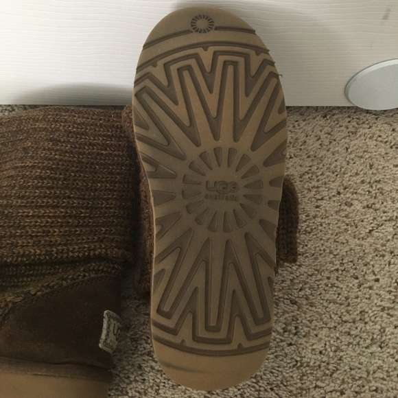 Brown Knit UGGS - Picture 3 of 7
